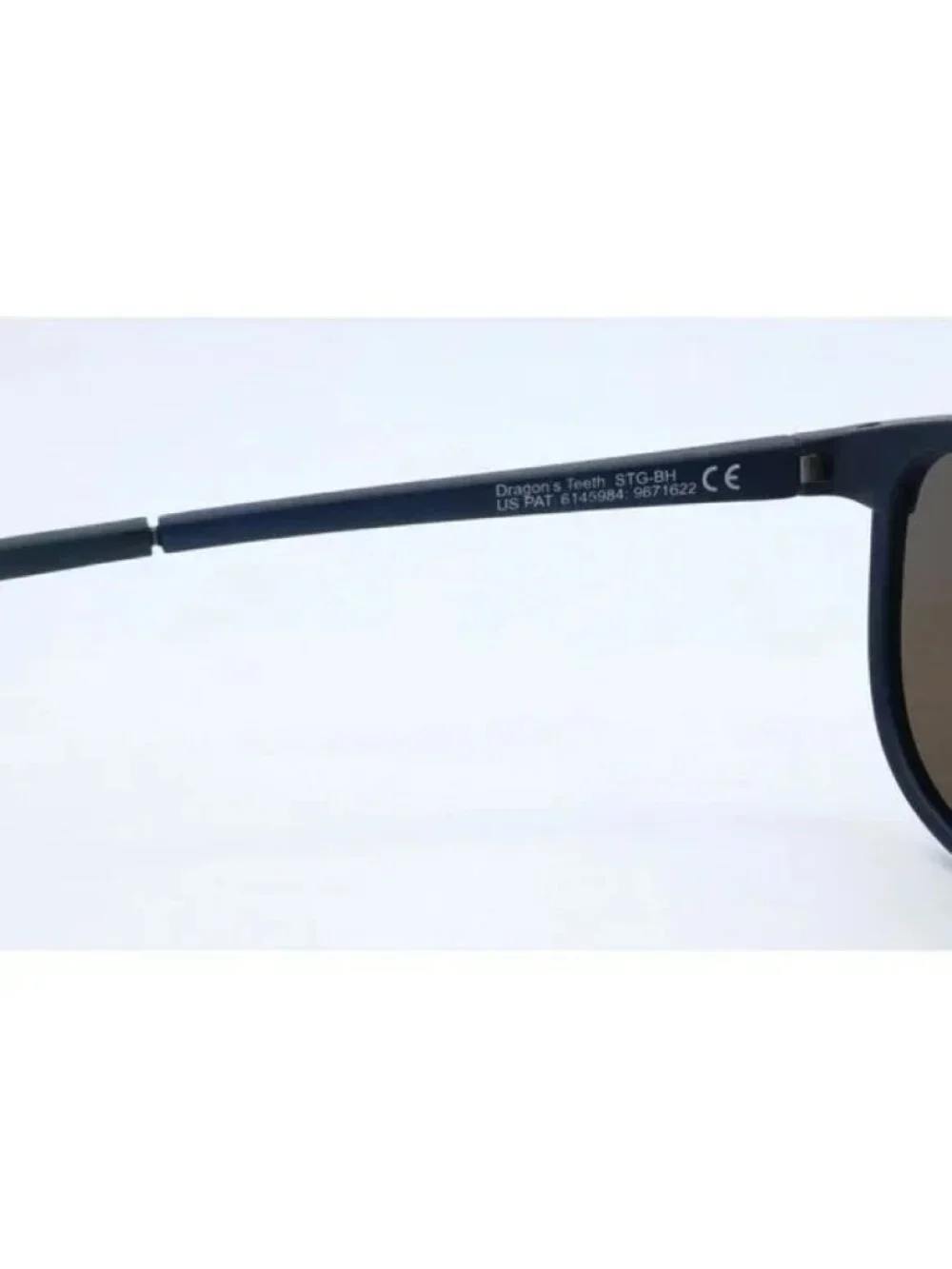 Maui Jim Dragon's MJ 811-03S Navy Stripe Sunglasses Polarized Blue Lens